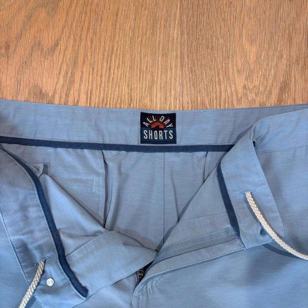 Men’s Faherty Brand All Day Shorts 7” | 38 | Light Blue | Golf | Beach | Casual